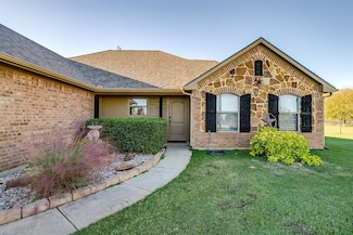 169 Amanda Ln, Springtown, TX 76082