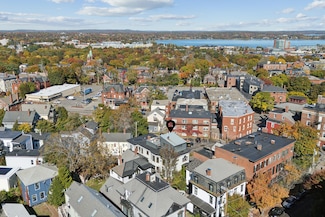 21 Pine St Unit 2, Portland, ME 04102