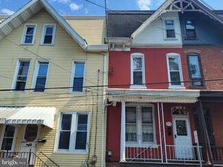 727 W Norwegian St, Pottsville, PA 17901