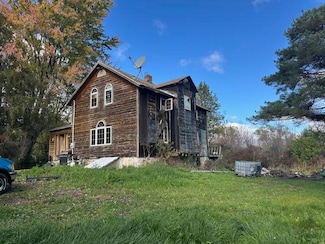 1682 Sherman Rd, Jackson, WI 53037