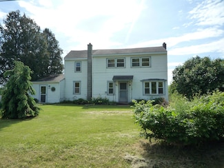 10621 State Route 9, Champlain, NY 12919