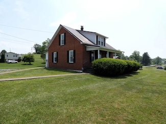 204 Highland Ave, Glade Spring, VA 24340
