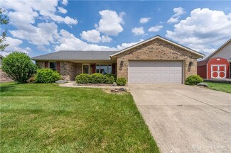 108 Blue Bell Dr, Eaton, OH 45320
