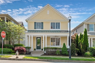1554 Overton Ln, Pittsburgh, PA 15217