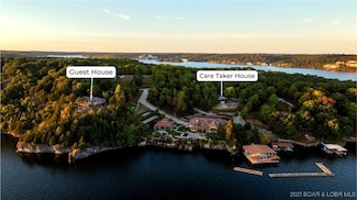 120 Carson Dr, Sunrise Beach, MO 65079