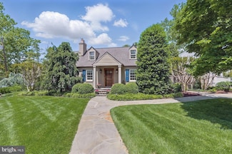 6200 Vorlich Ln, Bethesda, MD 20816