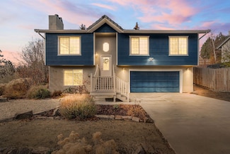 324 Mountain View Blvd, Klamath Falls, OR 97601