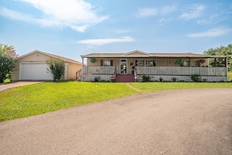 150 Princess Ct, Loretto, TN 38469