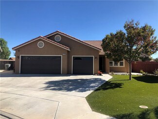 114 Anchor Ct, San Jacinto, CA 92583