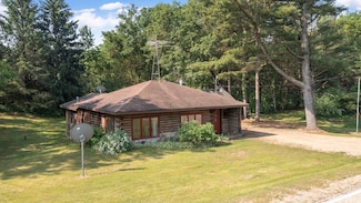 W5505 County Road H, Wild Rose, WI 54984