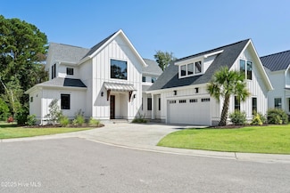 1933 Loblolly Landing Ln, Wilmington, NC 28411