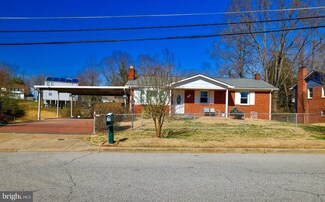 6404 Brooke Jane Dr, Clinton, MD 20735