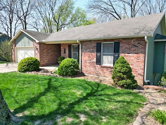 2113 Limerick Ln, Columbia, MO 65203