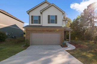 51 Willow Trace Dr, Phenix City, AL 36869
