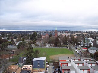 4540 8th Ave NE Unit 1502, Seattle, WA 98105