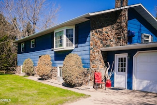 8071 36th St SE Unit 5, Jamestown, ND 58401