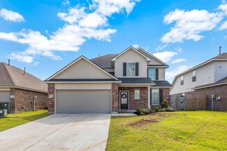 3235 E Blue Heron Dr, Lake Charles, LA 70615