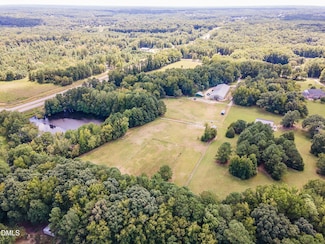 100 Cedarwood Dr, Louisburg, NC 27549