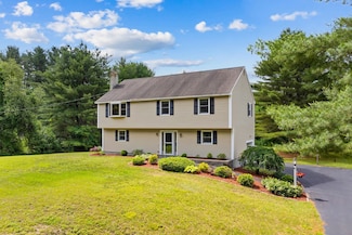 55 Wiley Hill Rd, Londonderry, NH 03053