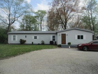 529 Church St, Loogootee, IN 47553