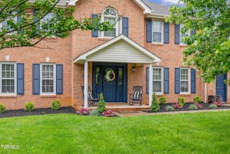 821 Regency Dr, Johnson City, TN 37604