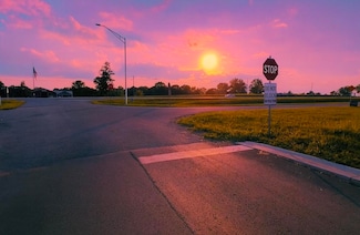 104 Carlton Dr, Lawrenceburg, KY 40342