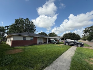 3318 Cedarcrest Dr, Pasadena, TX 77503