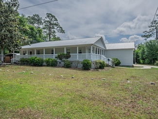 107 Faith Ave, Sopchoppy, FL 32358