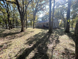 2241 Highway 9 NE, New London, MN 56273