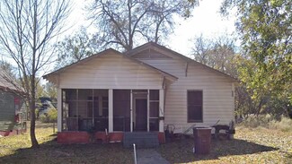 1510 W 8th Ave, Pine Bluff, AR 71603