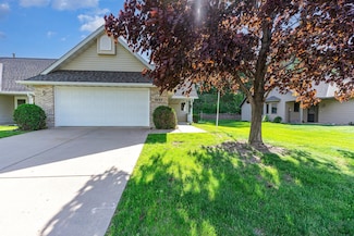 1953 Cherry St, Red Wing, MN 55066