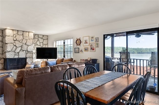 417 Osage Heritage Cir Unit 1C, Linn Creek, MO 65052