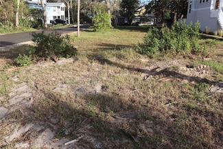 5490 Ervin St, Fernandina Beach, FL 32034