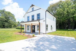 103 Cedar Falls Rd, Fountain Inn, SC 29644