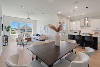 228 Faulkner St, Liberty Hill, TX 78462