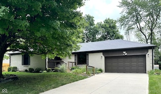 11 N Restin Rd, Greenwood, IN 46142
