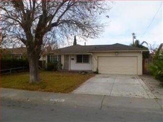 1525 Farringdon Dr, San Jose, CA 95127