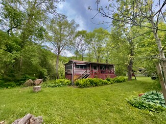43 Magnolia Ln, Hinton, WV 25951
