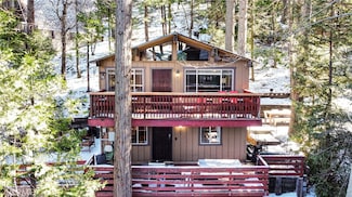 24719 Valle Dr, Crestline, CA 92325