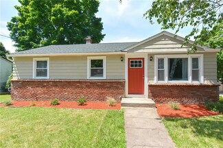 165 Pilgrim Ave, Coventry, RI 02816
