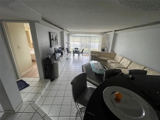 3760 Inverrary Dr Unit 1B, Lauderhill, FL 33319
