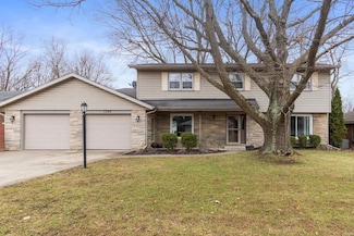 1303 N Brentwood Ln, Muncie, IN 47304