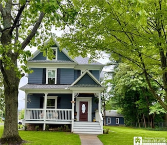 16 S Main St, Franklinville, NY 14737