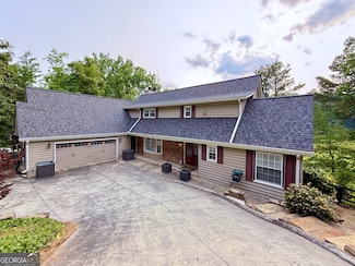 8710 Mount Rushmore Dr, Alpharetta, GA 30022