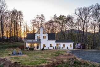 1520 Grassy Mountain Ln, Forest, VA 24551