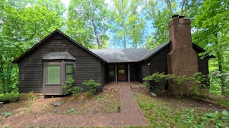 2130 Burnt Bridge Rd, Lynchburg, VA 24503