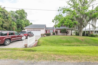 1354 S Shore Dr, St. Cloud, FL 34771