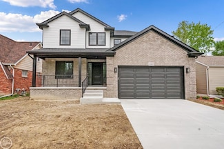 22007 Ridgeway St, Saint Clair Shores, MI 48080