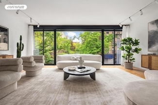 619 E 6th St Unit 1, New York, NY 10009