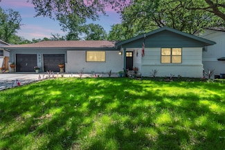 603 Vine St, Euless, TX 76040